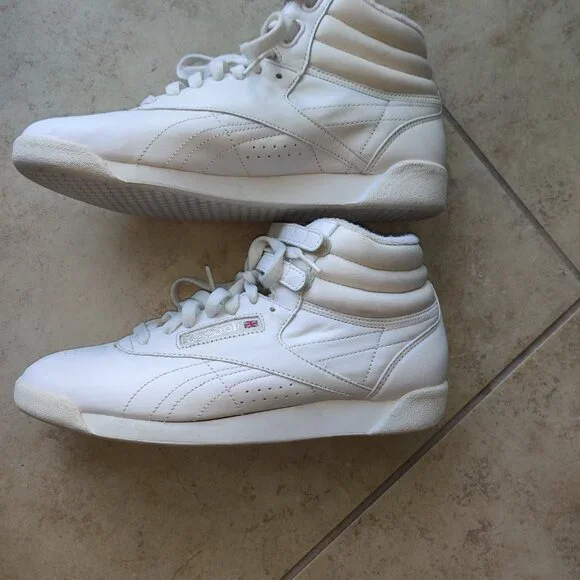 **NEW REEBOK CLASSIC FREESTYLE HI TOP SNEAKERS** Size 8.5 - Picture 8 of 8